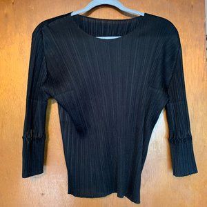 Black Issey Miyake Pleats Please - crew neck top cut-out detail - Size L